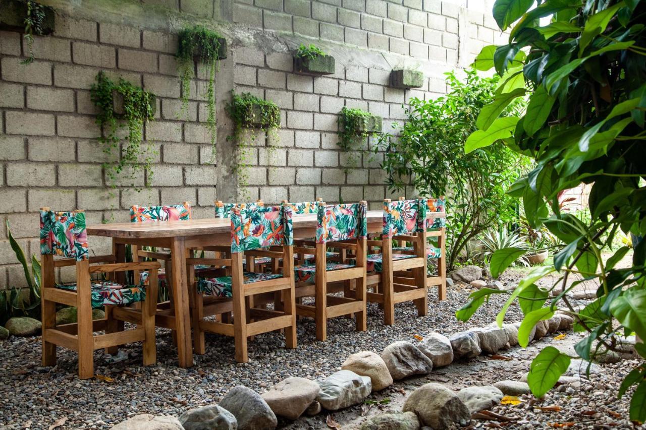 Hostal Hermoso ปาโลมิโน ภายนอก รูปภาพ