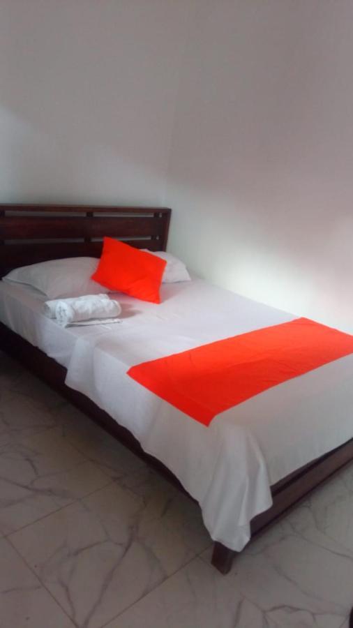Hostal Hermoso ปาโลมิโน ภายนอก รูปภาพ